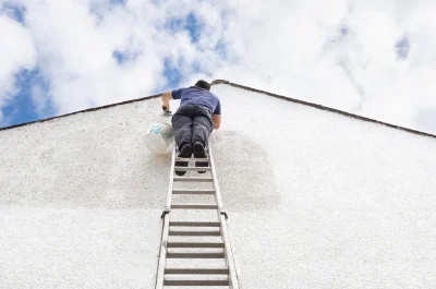 Peinture extérieure à Pouzolles — façades et ravalement